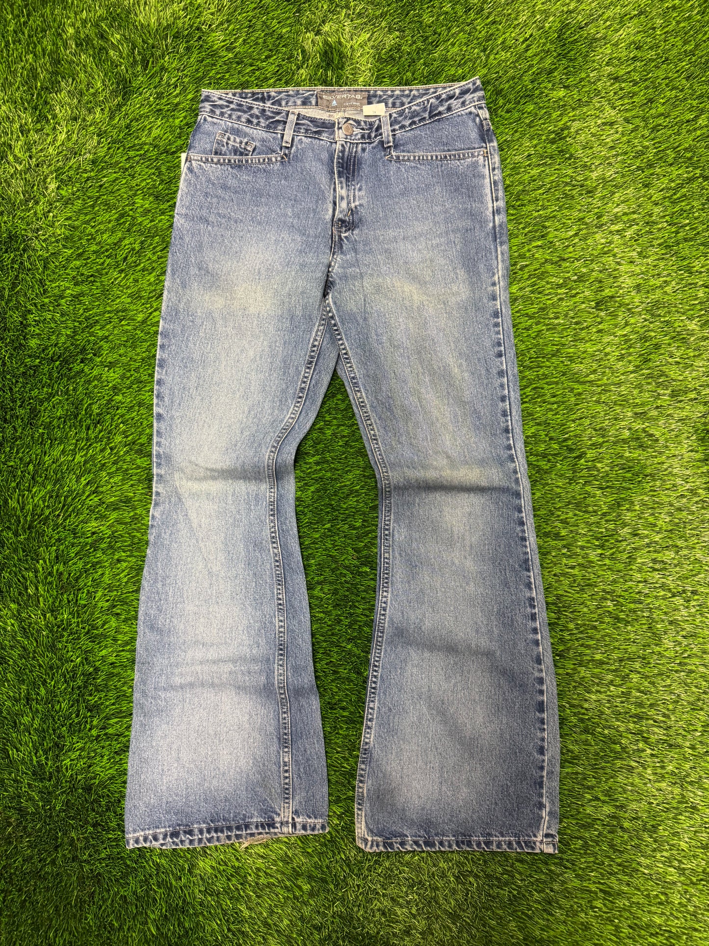 2001 Levi's Silver Tab Medium Blue Wash Women's Bootcut Flared Jeans (31 x 30)