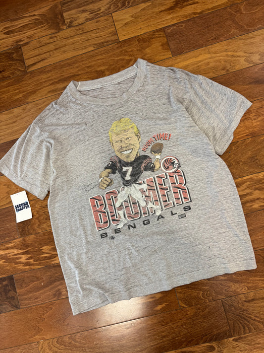 80s Cincinnati Bengals Boomer Esiason Caricature NFL Tee (XL)
