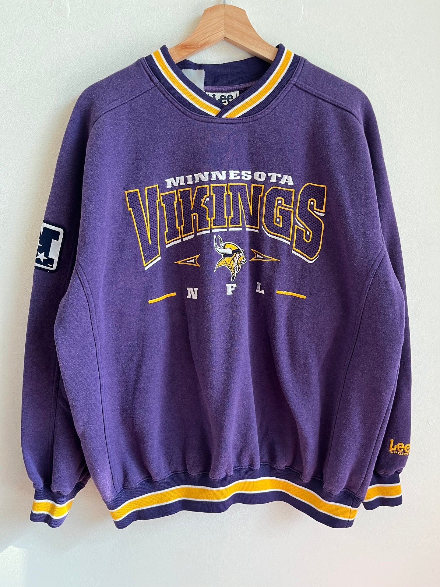90s Minnesota Vikings NFL Lee Purple Crewneck (L)