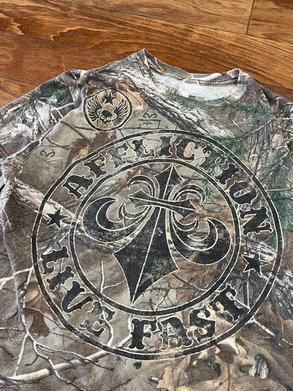00s Affliction Camo Tee (L)
