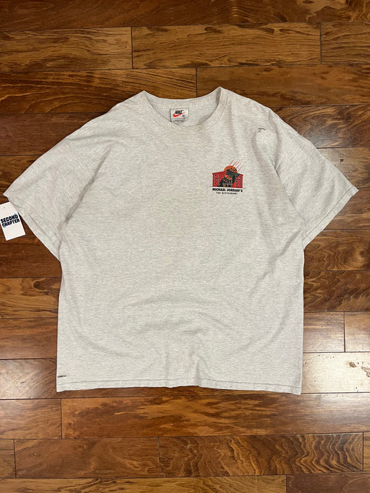90s Nike Michael Jordan's Restaurant Jump Man NBA Tee (XL)