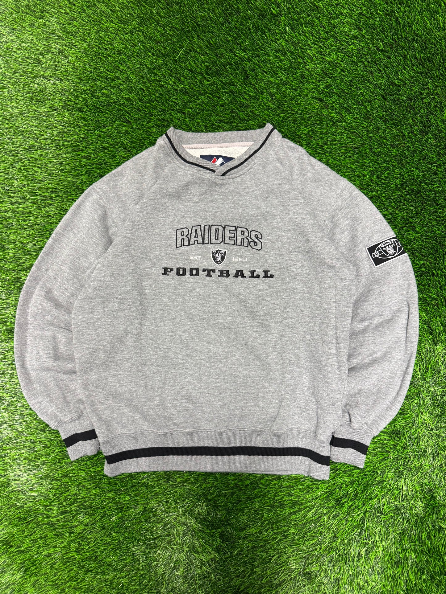 90s Oakland Raiders Majestic Crewneck (M)