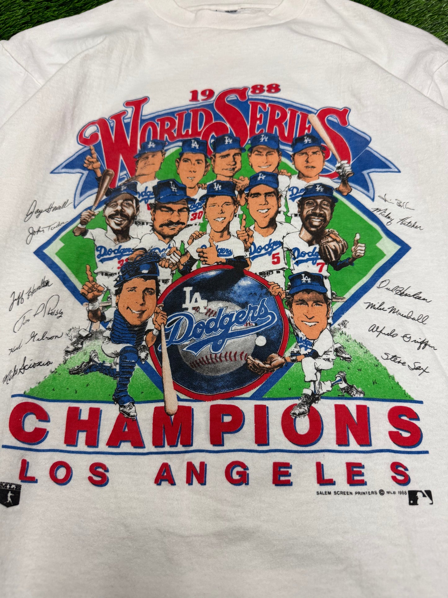 1988 Los Angeles Dodgers Caricature World Series Vintage MLB Tee (L)