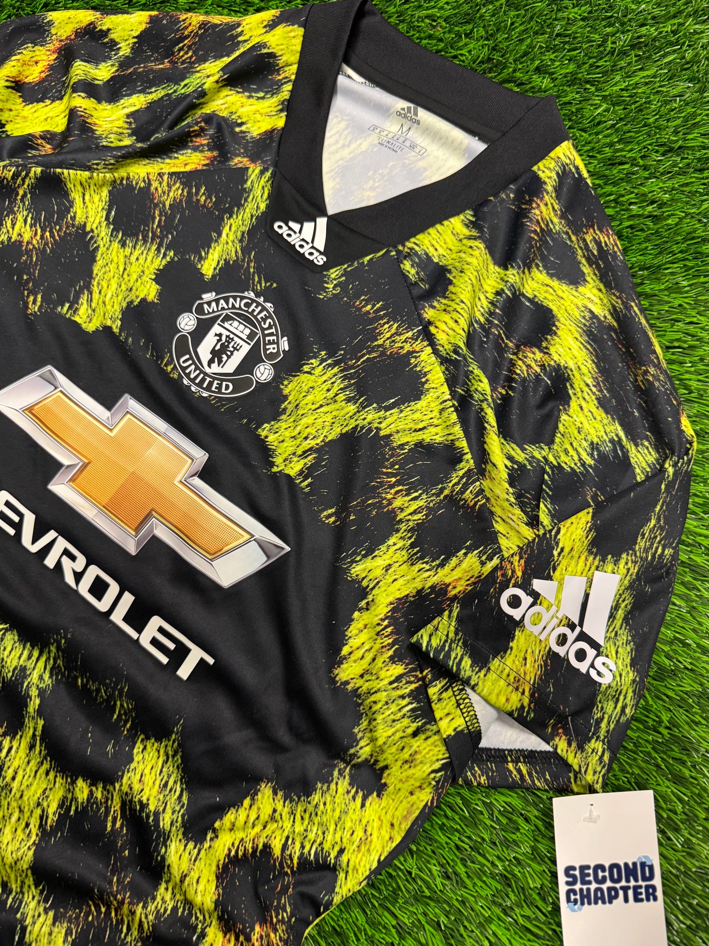 Manchester United EA Sports Adidas Deadstock Jersey 2018 Kit (L)