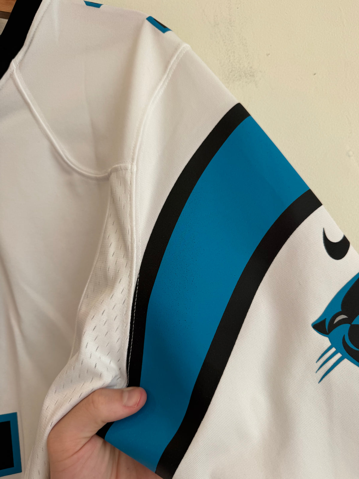 2010s Carolina Panthers Cam Newton Nike Away Jersey (M)