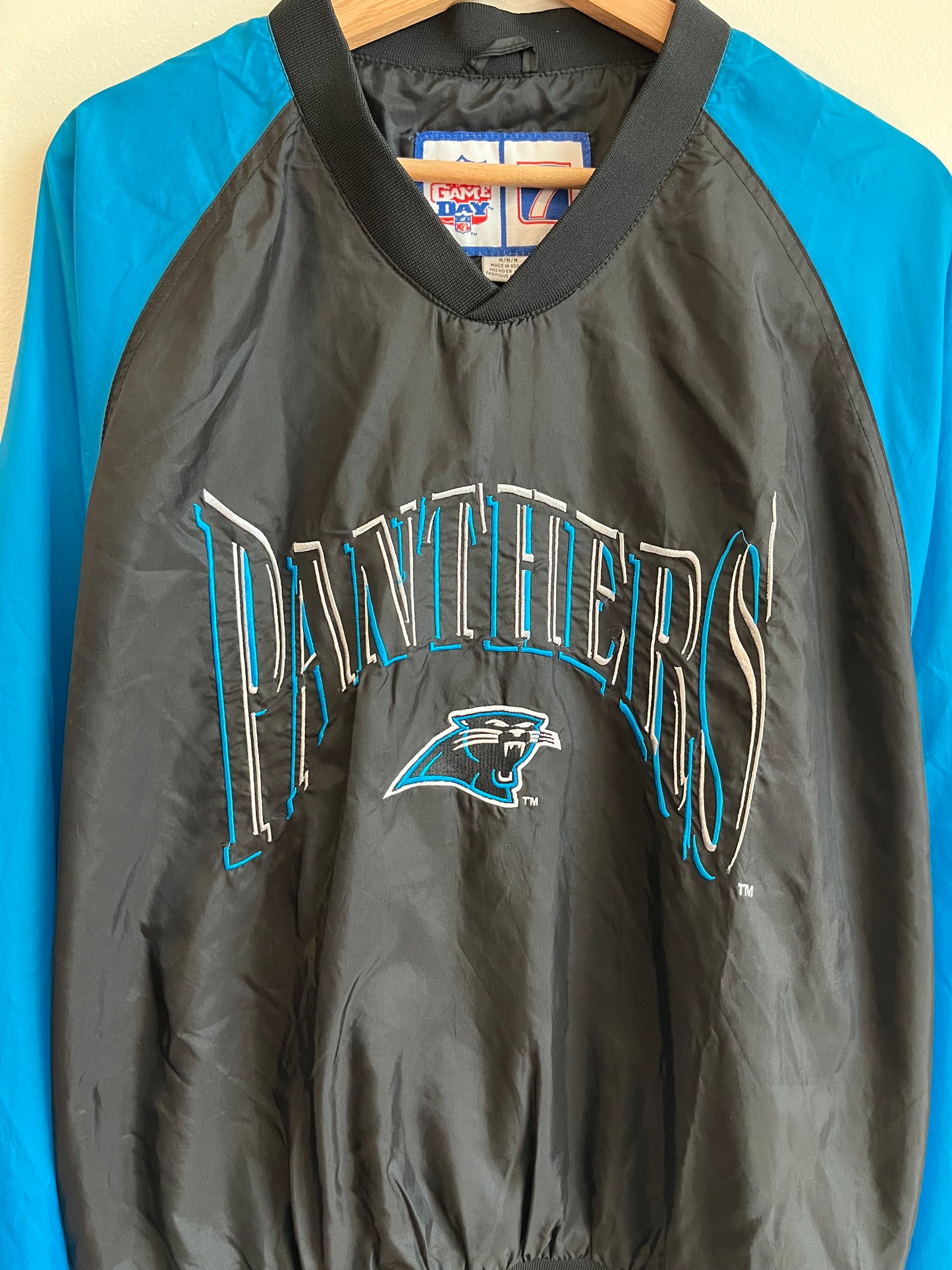 90s Carolina Panthers Embroidered Spell Out Logo 7 Two Toned Windbreaker (M)