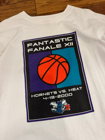 2000 Charlotte Hornets v Miami Heat Tee (XL)
