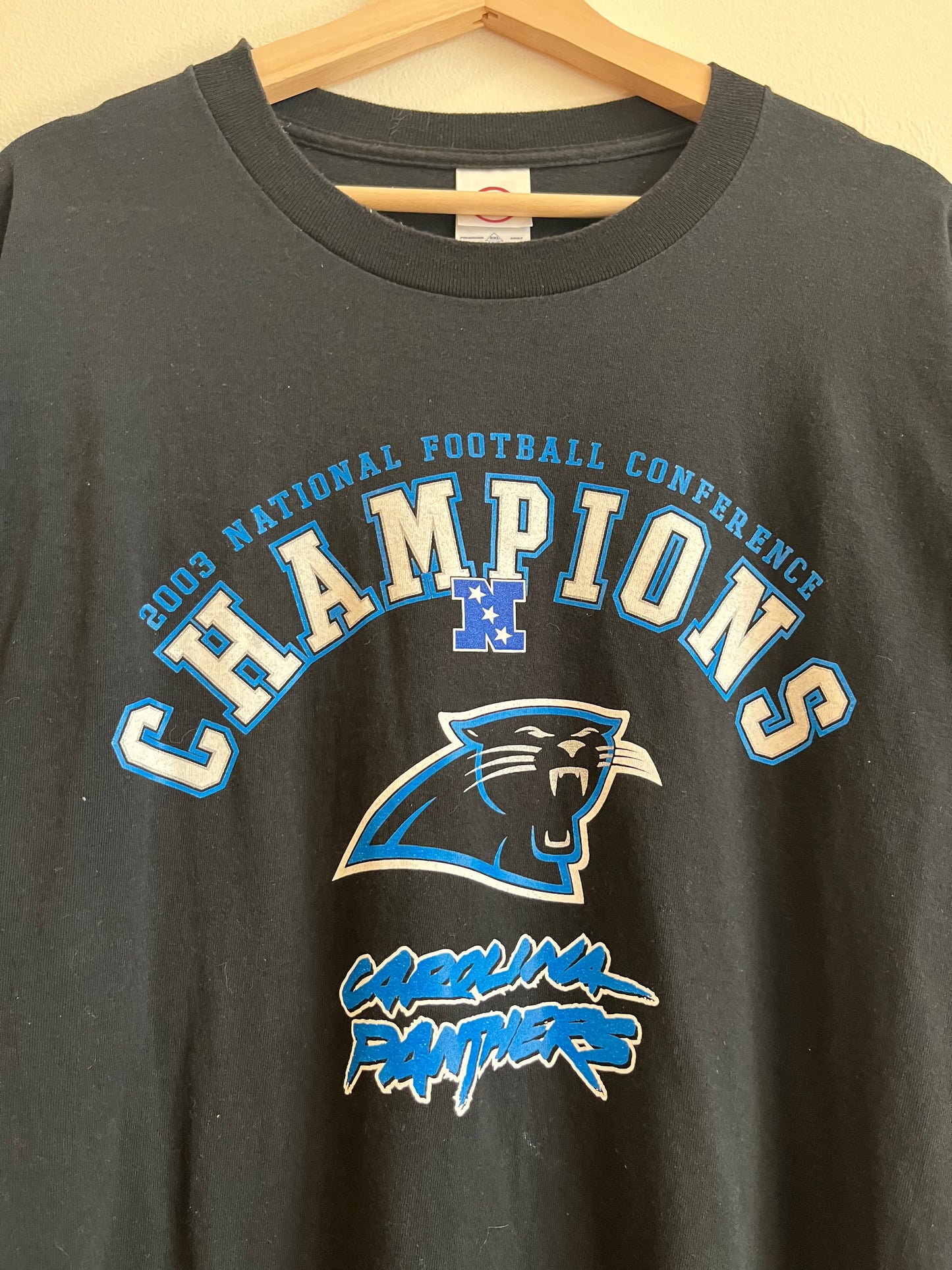 2003 Carolina Panthers NFC Black Spell Out Tee (XXL)