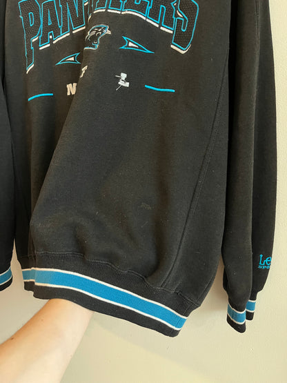 00s Carolina Panthers Lee Black Embroidered Crewneck (M)