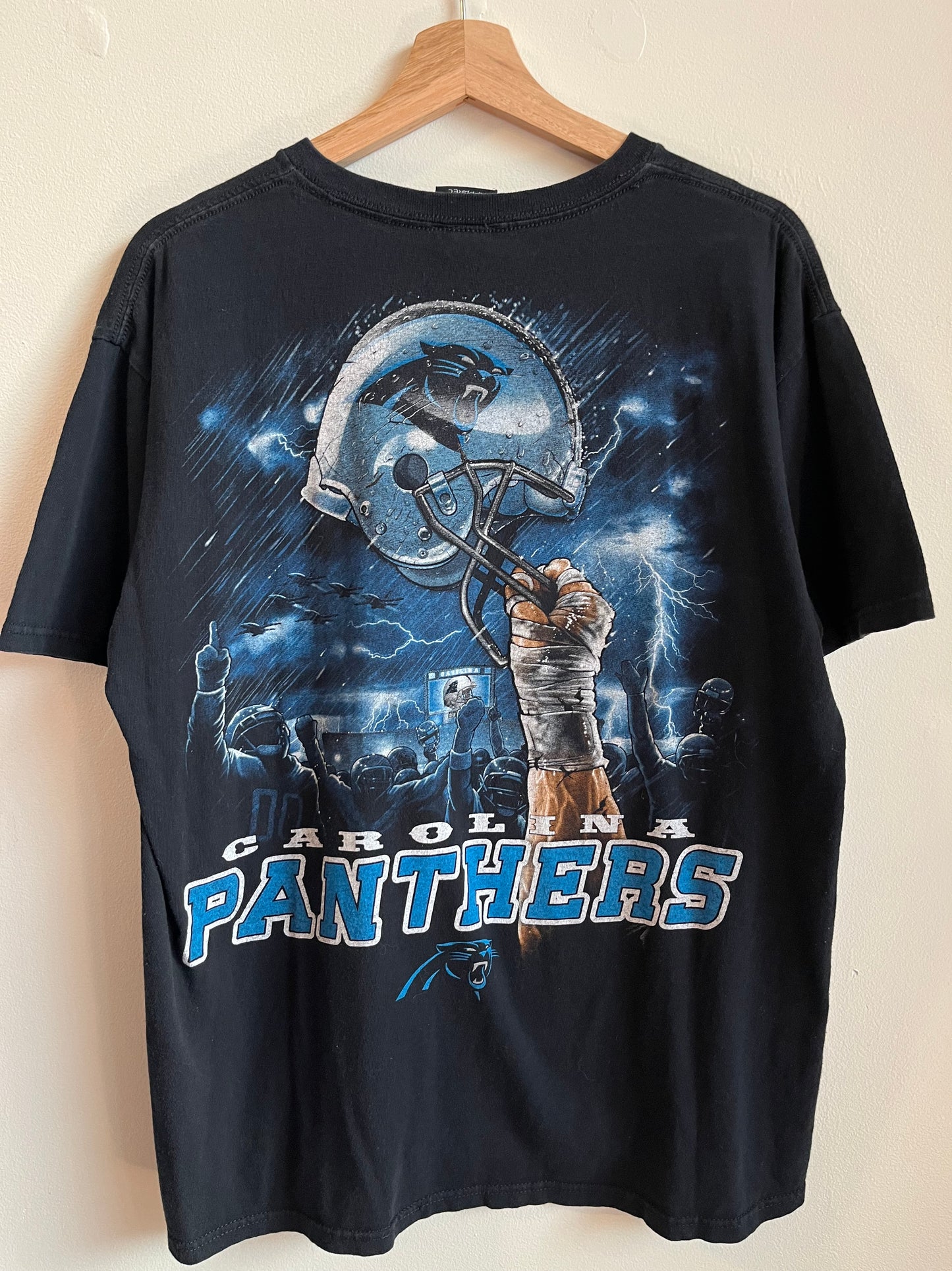 00s Carolina Panthers Victory Graphic Tee (L)