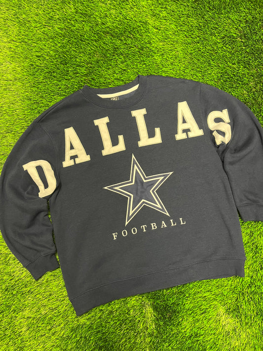 Dallas Cowboys Modern Spell Out Crewneck (L)