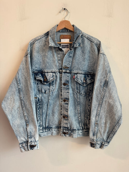 90s Levi's Faded Light Wash Denim Jacket (L)