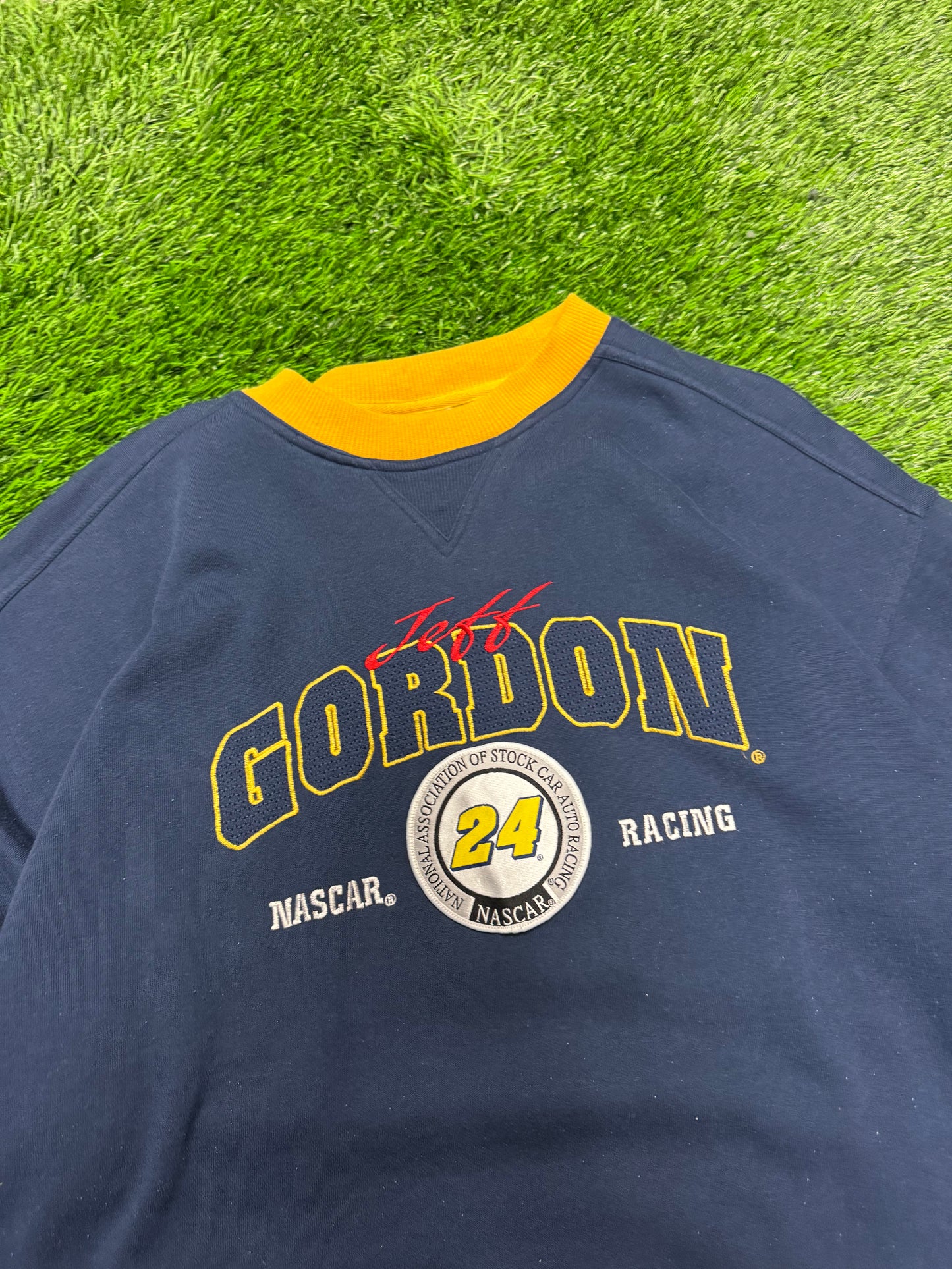 90s Jeff Gordon #24 Vintage Nascar Embroidered Crewneck (XL)