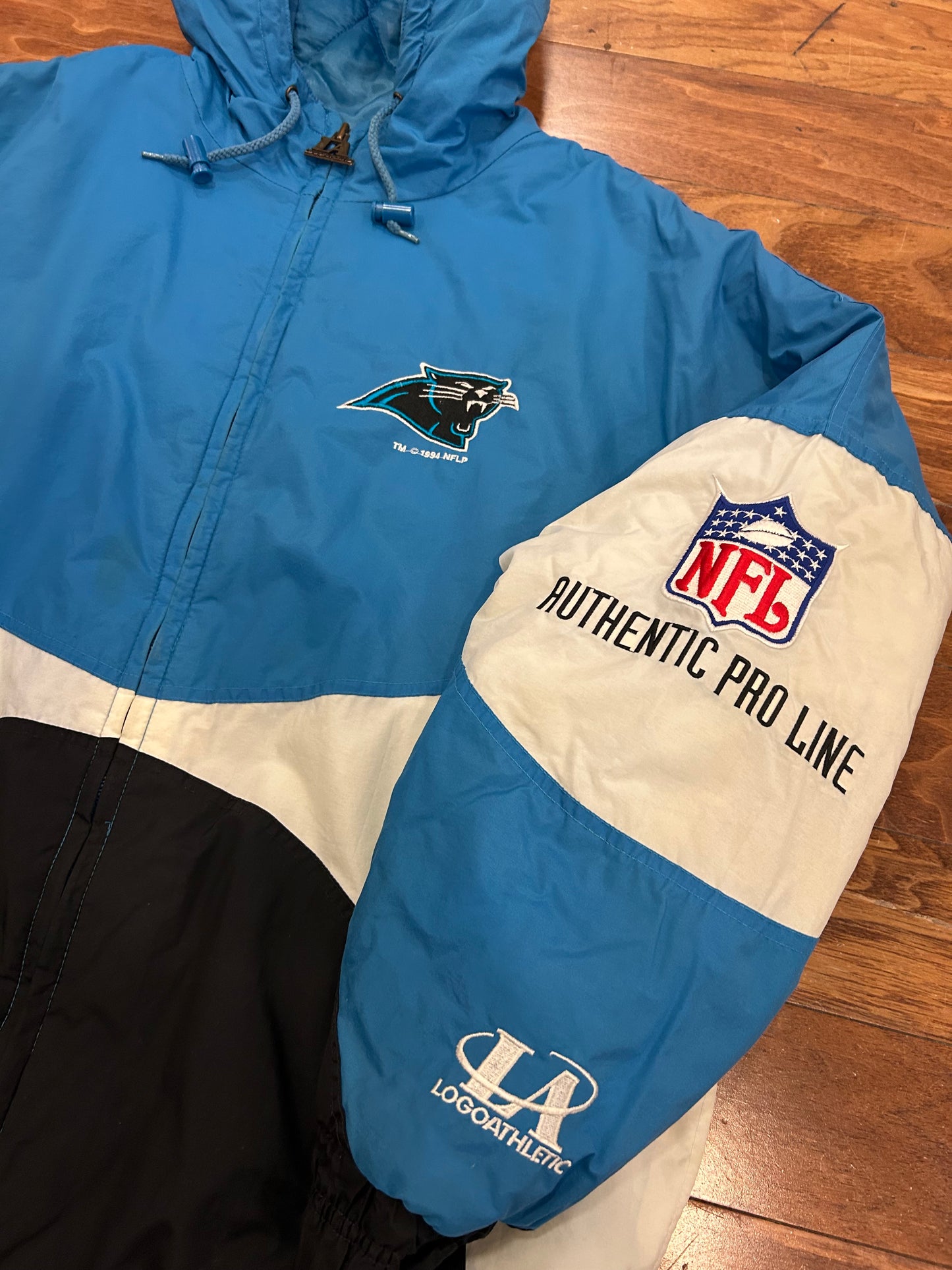 90s Carolina Panthers Logo Athletic Vintage Puffer Jacket (XL)