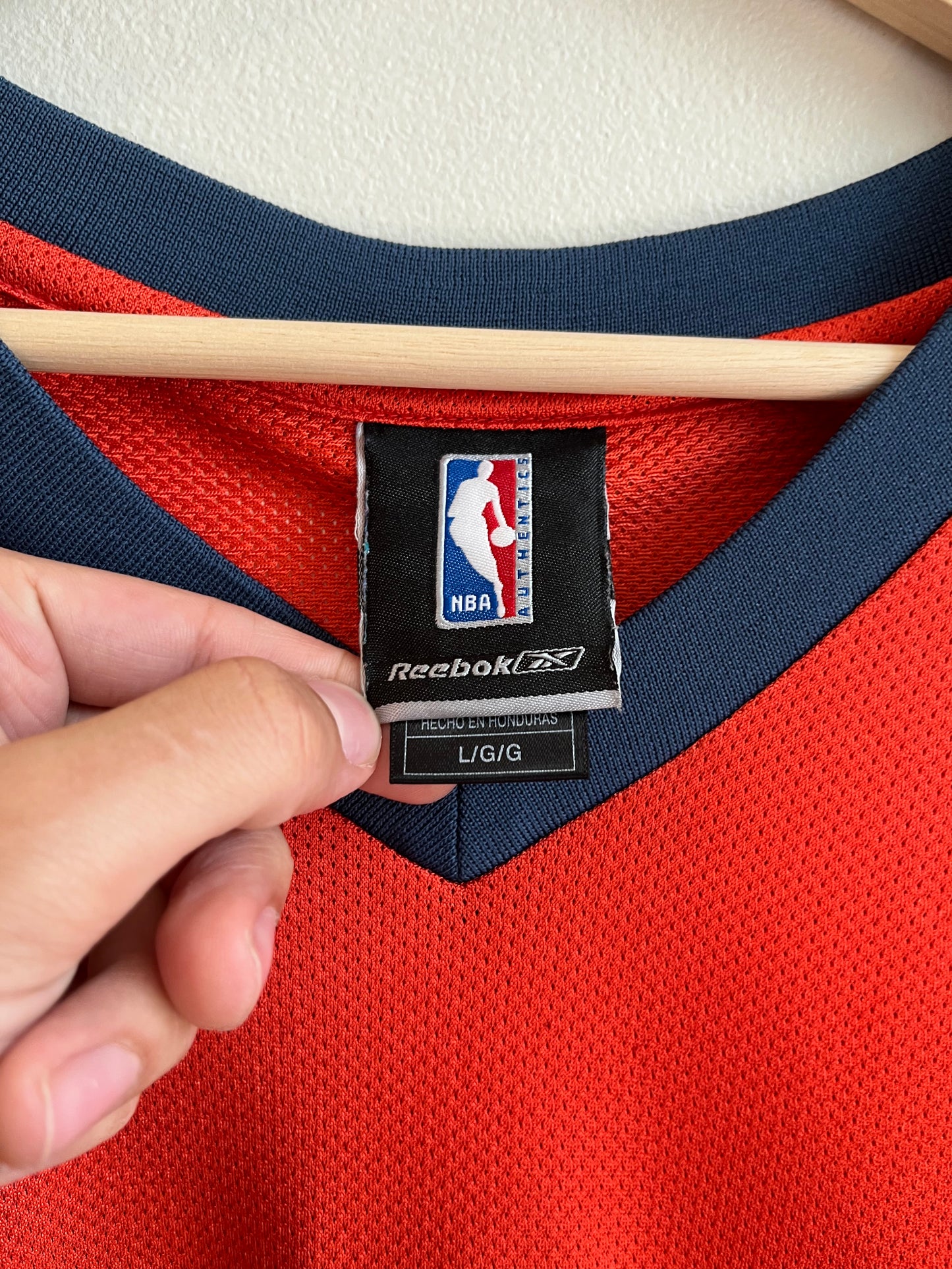 2000s Charlotte Bobcats Emeka Okafor Home NBA Jersey (L)