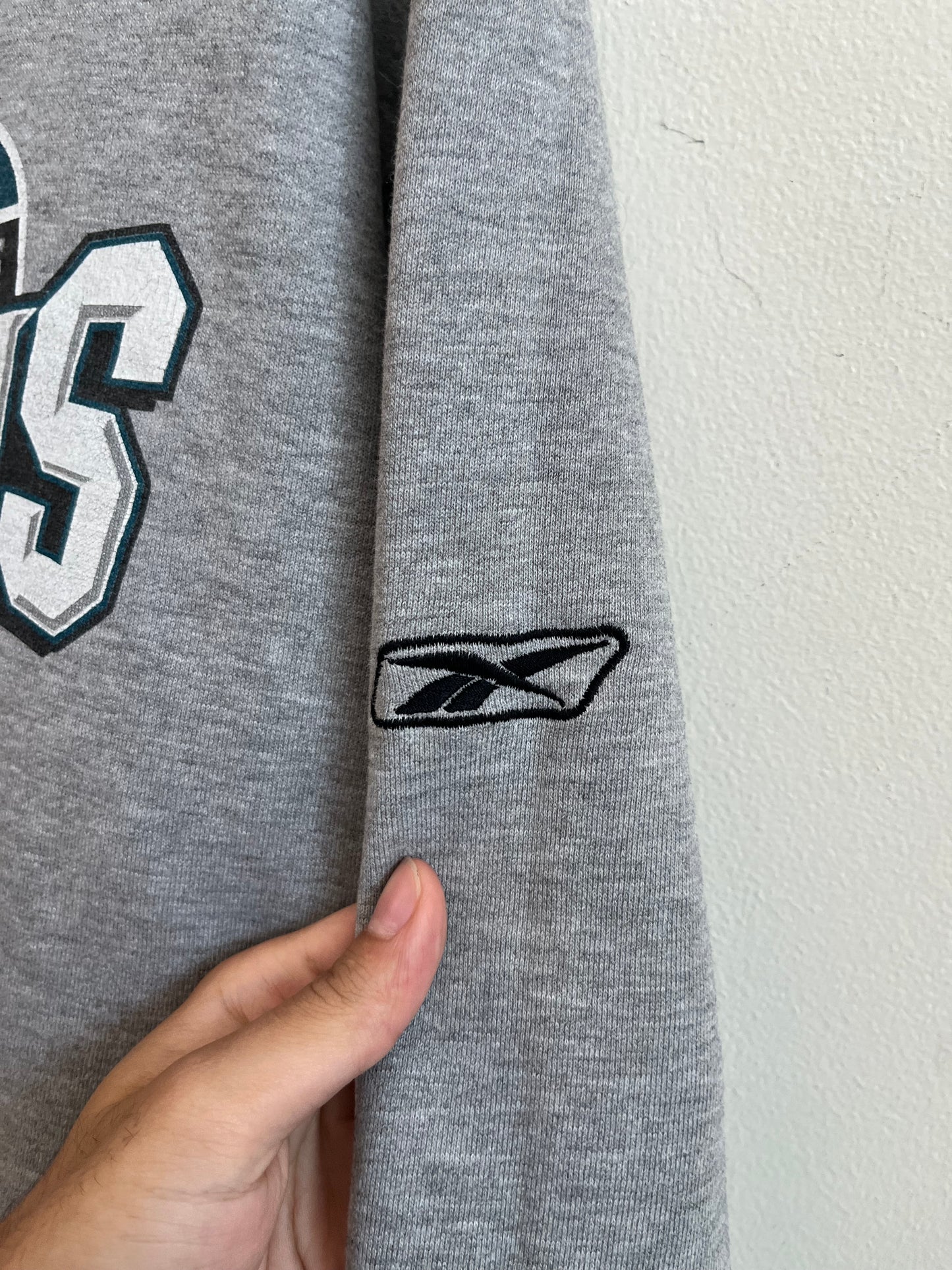 2004 Philadelphia Eagles Reebok NFL NFC Champions Grey Crewneck (M)