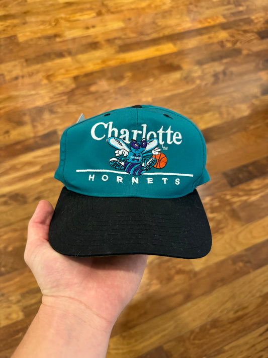 90s Charlotte Hornets Spell Out Two Toned Twins Hat (OS)