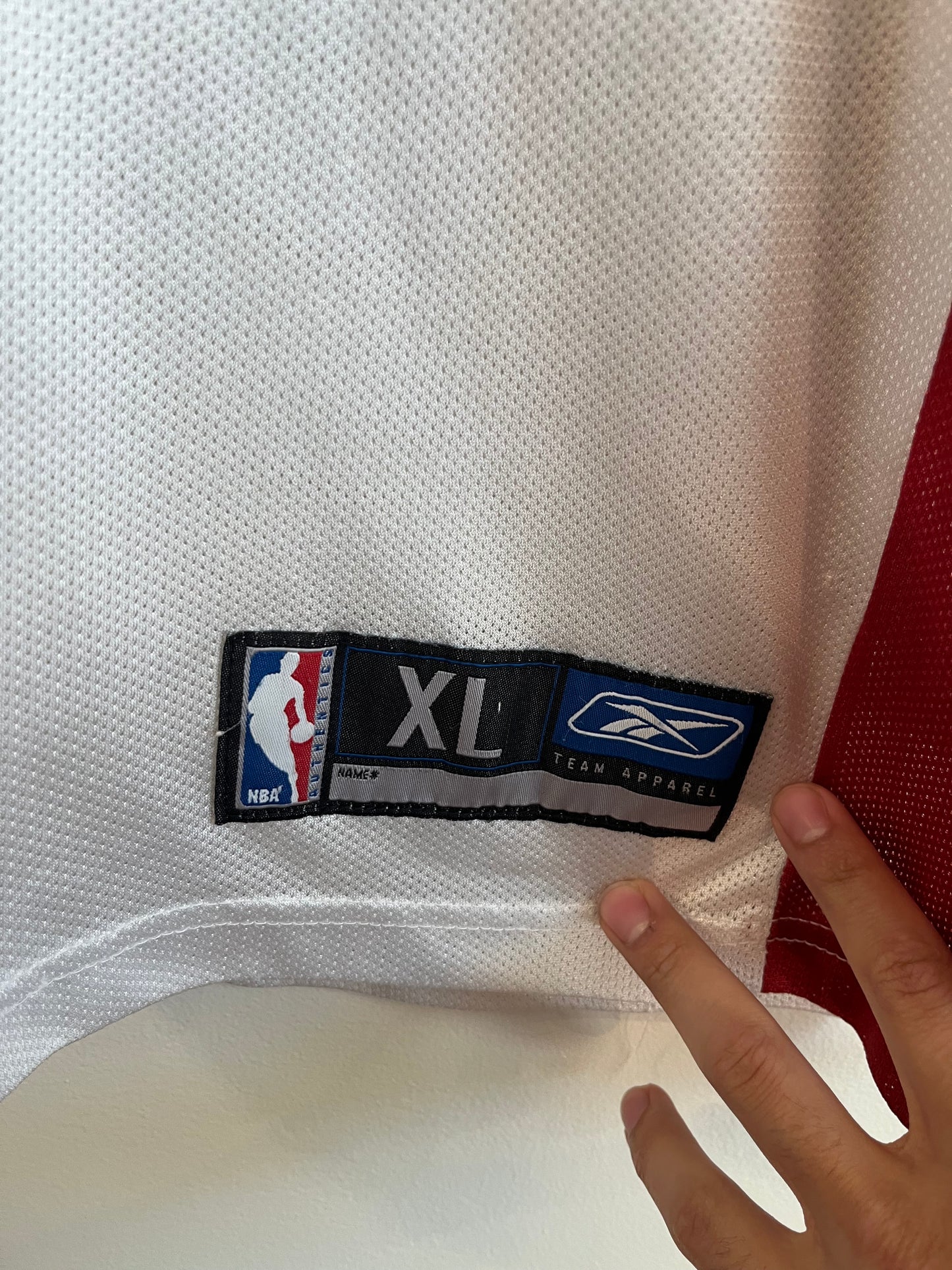 00s Cleveland Cavaliers Lebron James Reebok Away Jersey (XL)