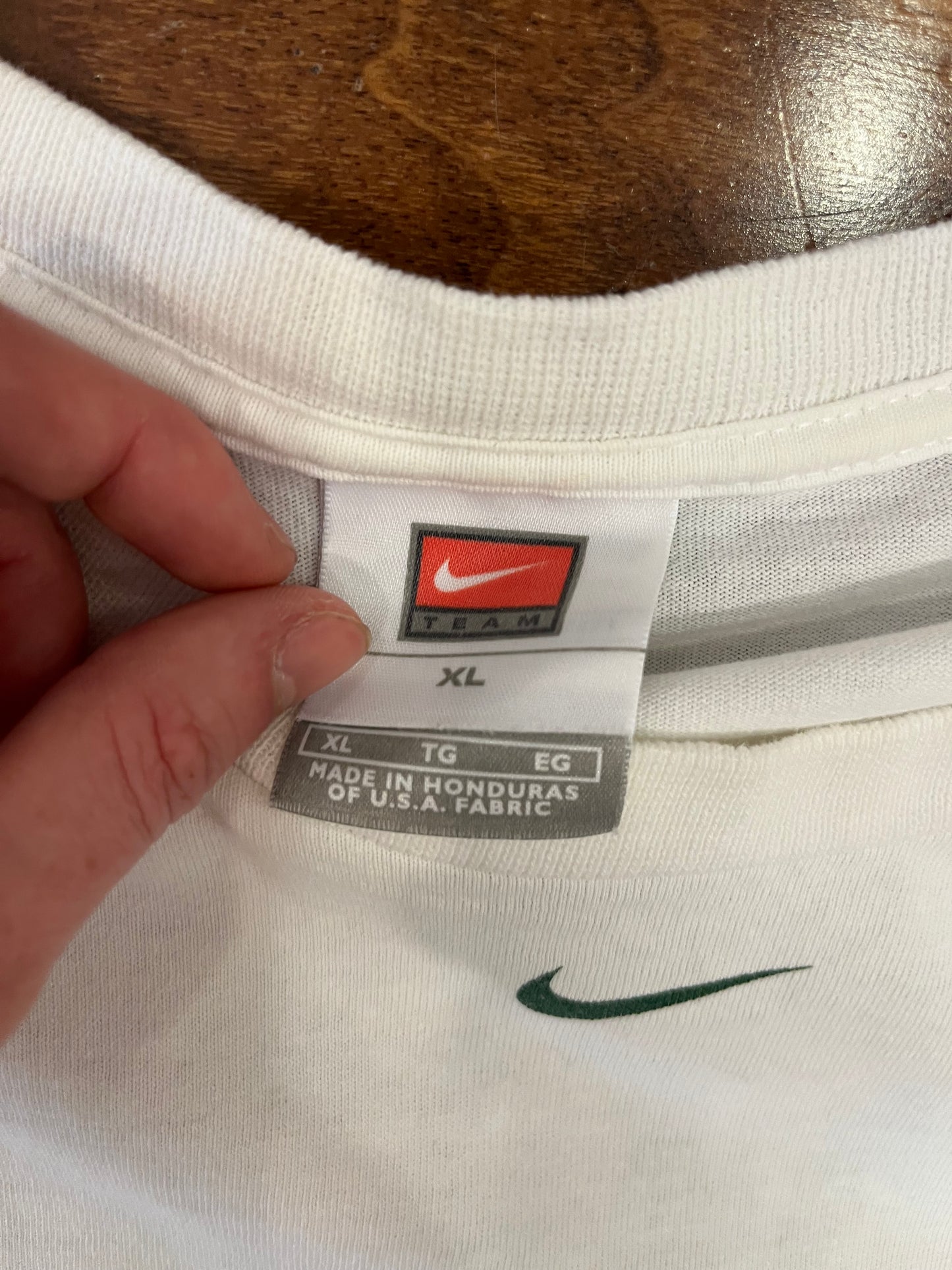 2001 Miami Hurricanes Nike Tee (XL)