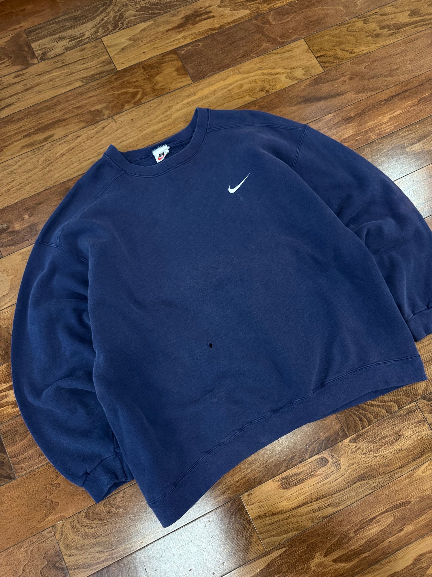 90s Nike Navy Essential Swoosh Crewneck (XL)