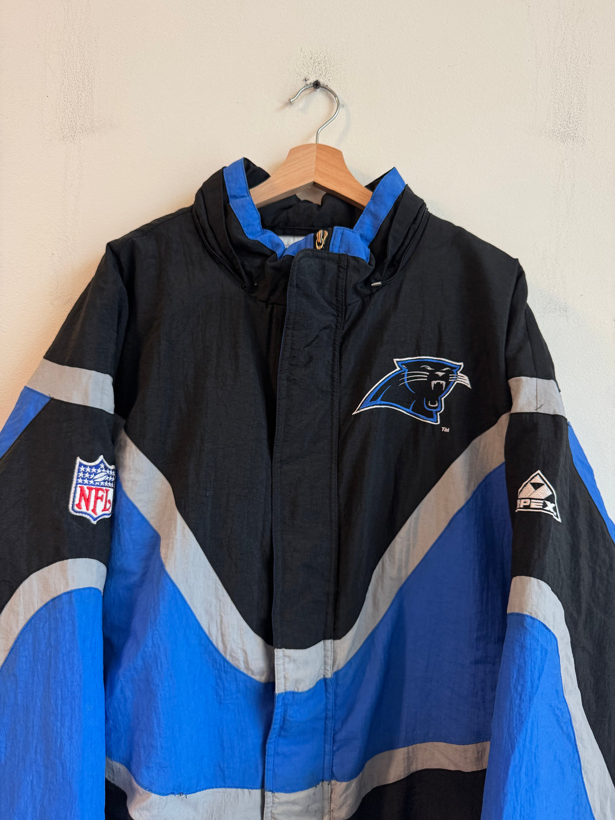 90s Carhartt Panthers Apex Black/Blue Puffer Jacket (XL)