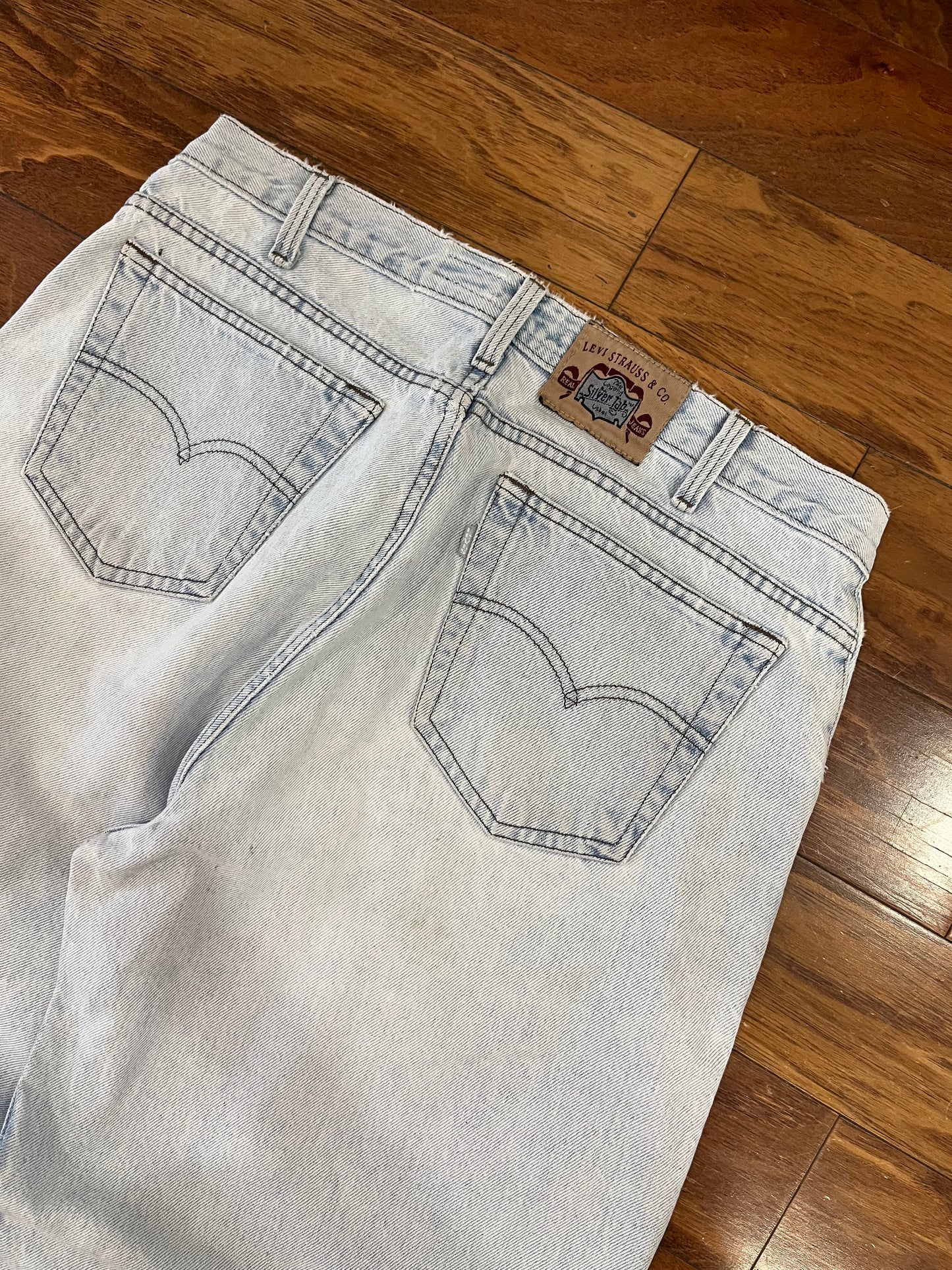 00s Levi's Silver Tab Light Wash Baggy Jeans (36 x 32)