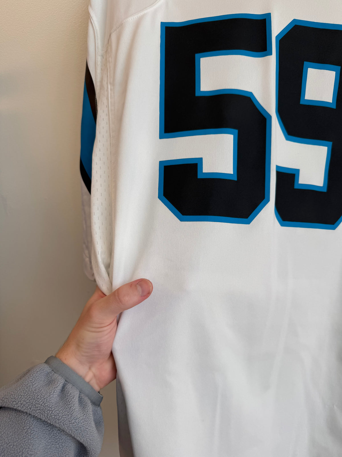 2010s Carolina Panthers Luke Kuechly Nike Away Jersey (XXL)