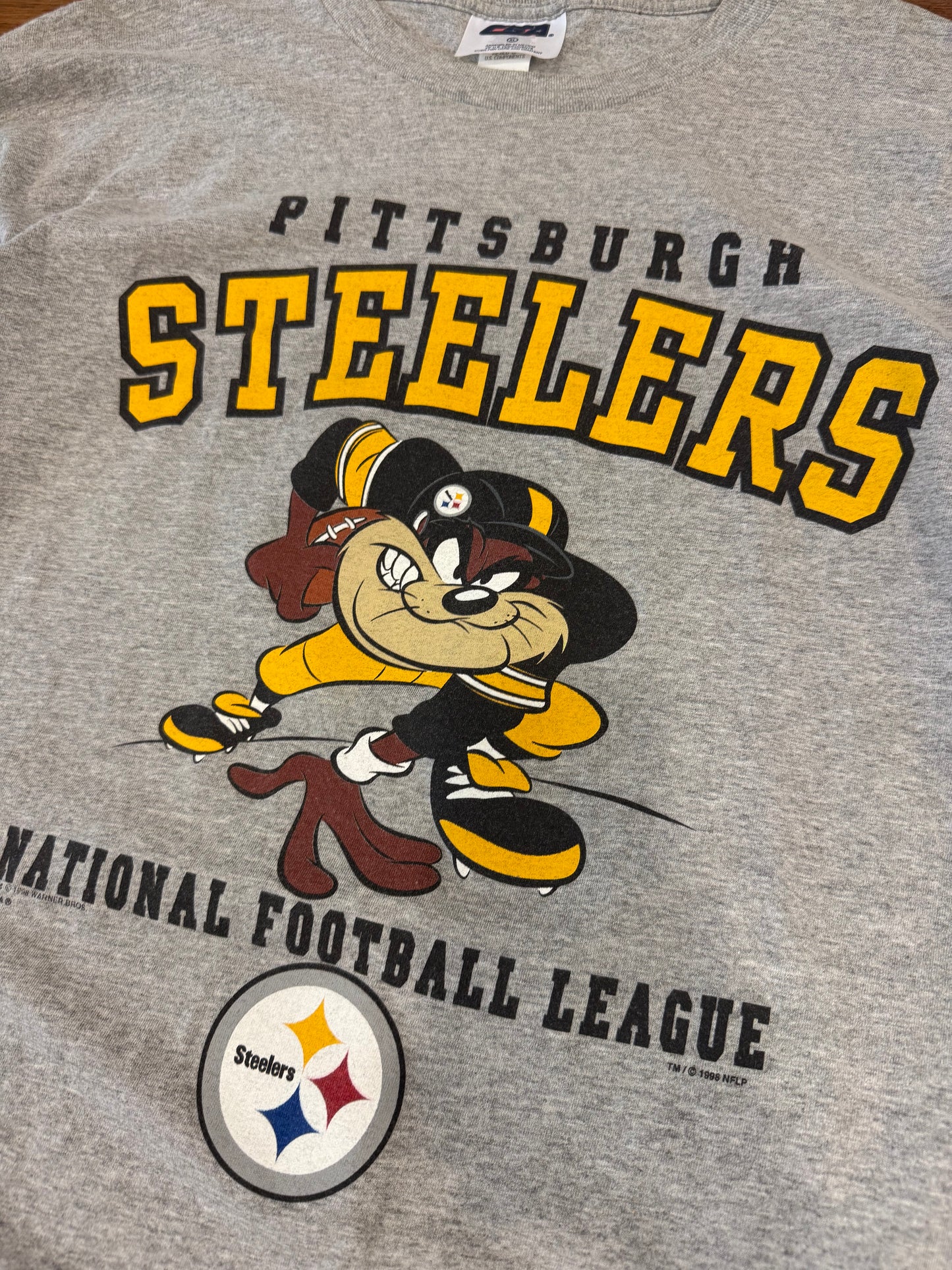 1998 Pittsburgh Steelers Vintage NFL Taz Looney Tunes CSA Tee (XL)