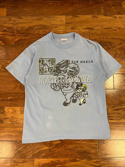 90s UNC Tar Heels Big Graphic Hanes Tee (L)