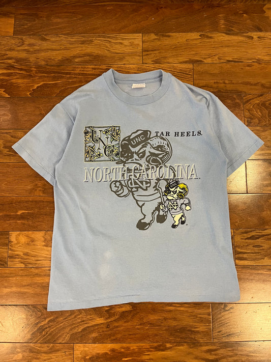 90s UNC Tar Heels Big Graphic Hanes Tee (L)