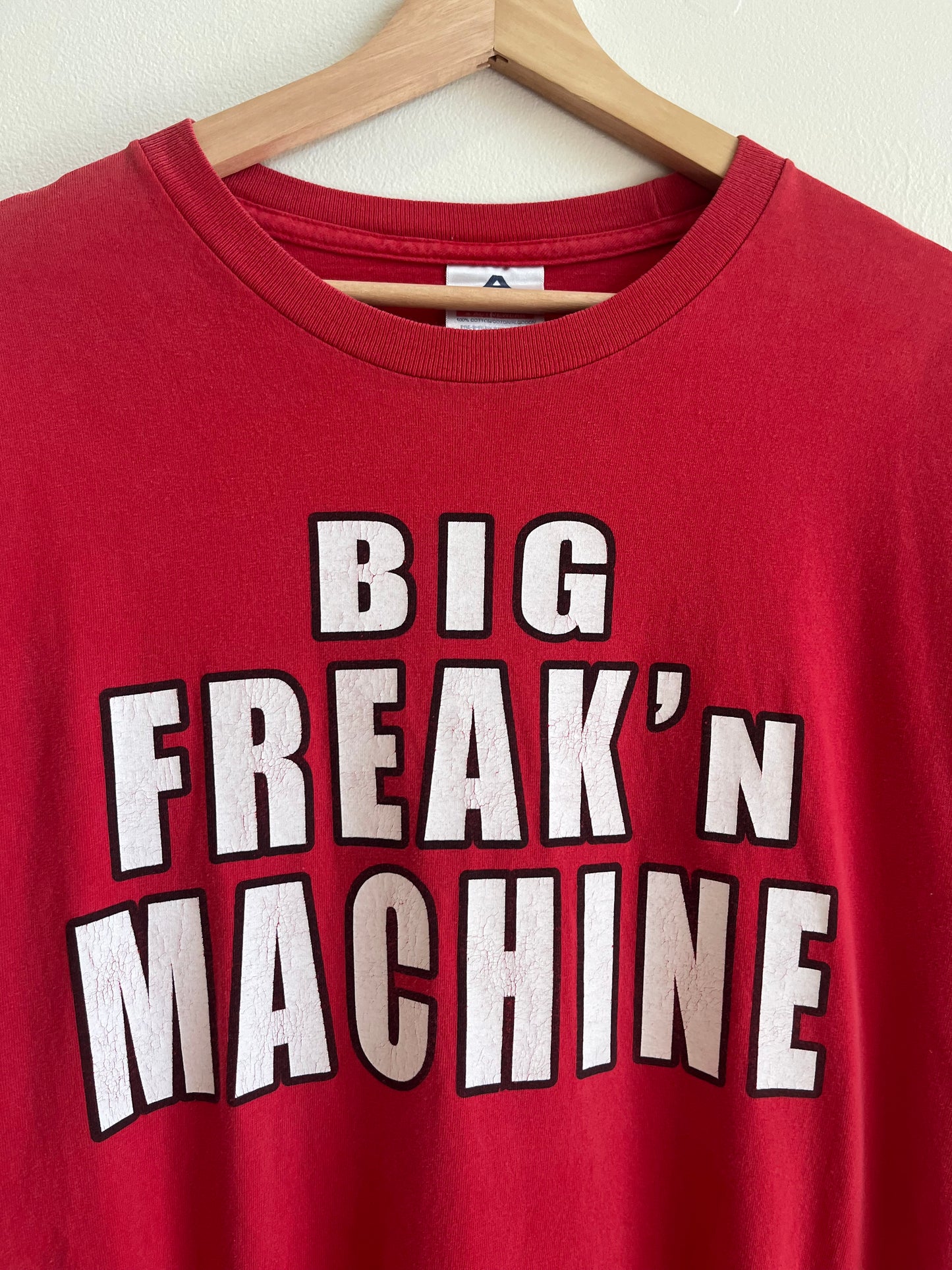 2002 Kane Big Freak'n Machine Vintage WWE Wrestling Tee (XL)