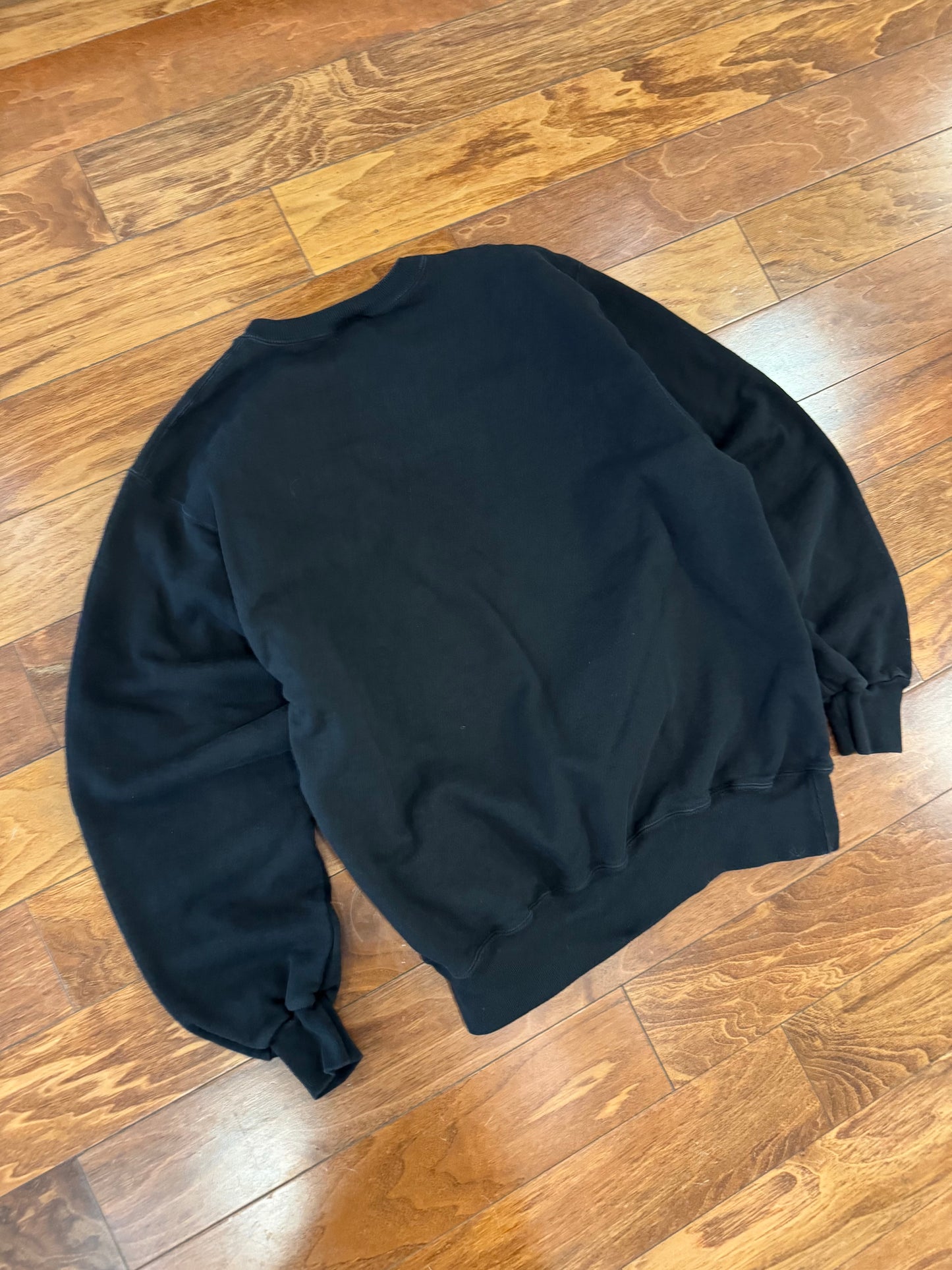 00s Champion Black Essential Crewneck (L)