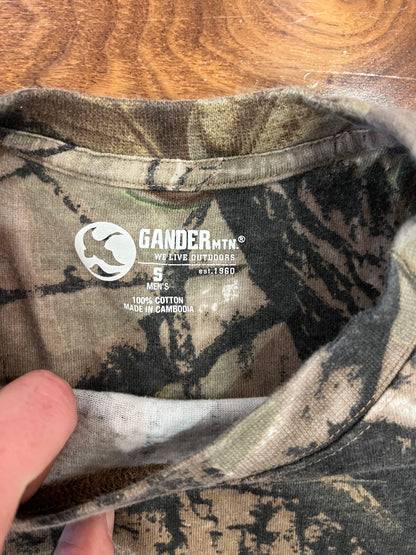 00s Gander MTN Camo Shirt (S)