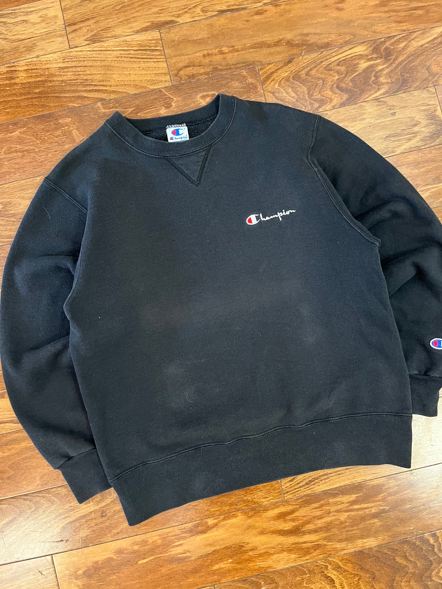 90s Champion Essential Black Crewneck (L)