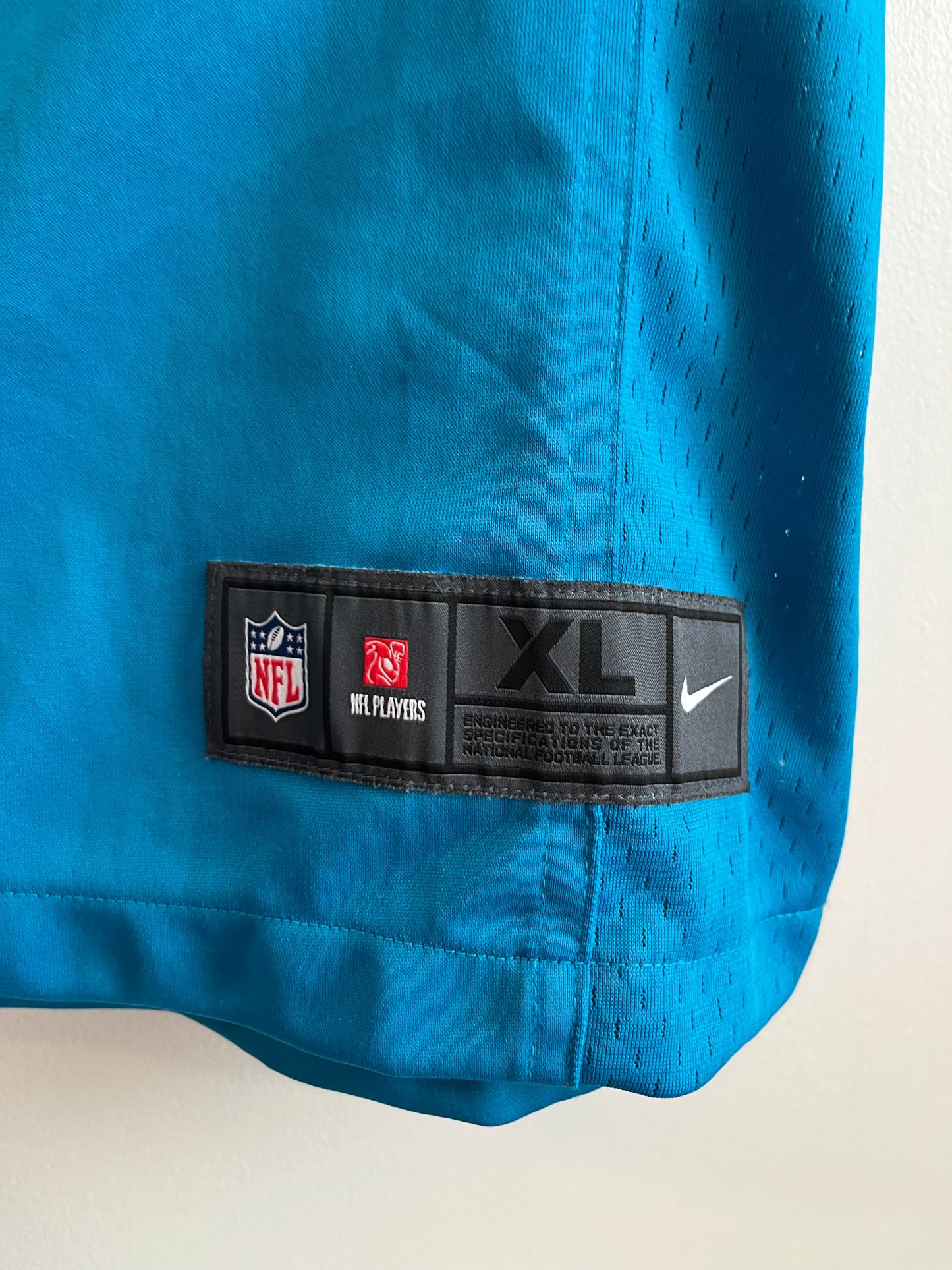 2010s Carolina Panthers Luke Kuechly Blue Nike Jersey (XL)
