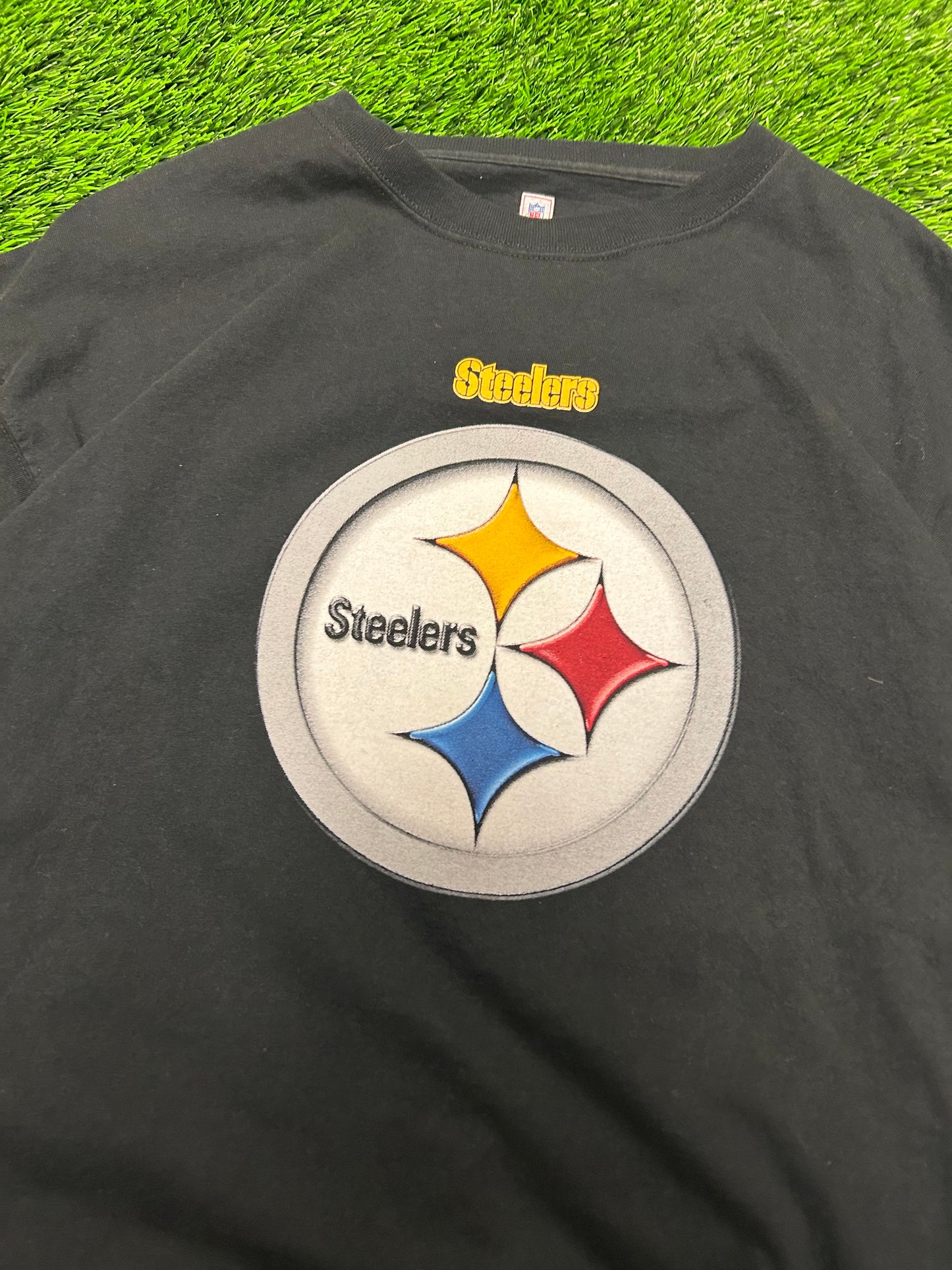 00s Pittsburgh Steelers Center Logo Black NFL Tee (XL)