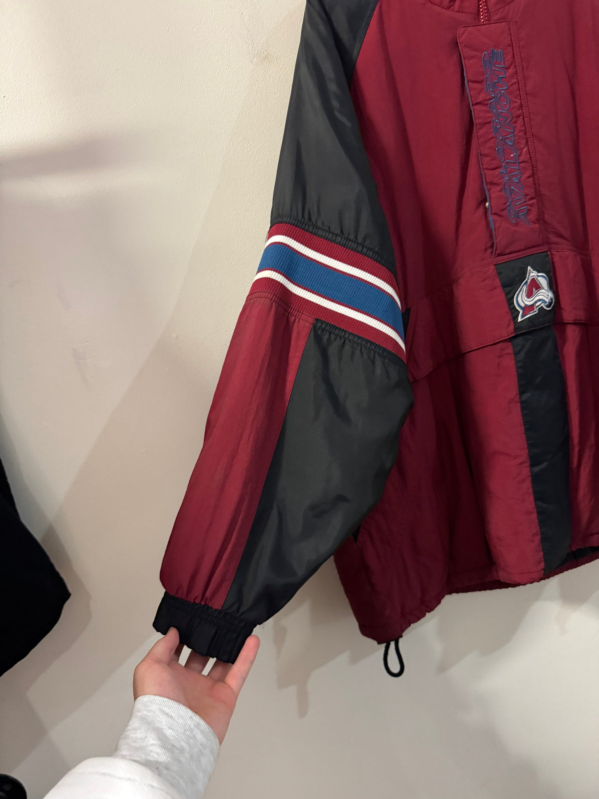 90s Colorado Avalanche Vintage NHL Starter Puffer Jacket (XL)