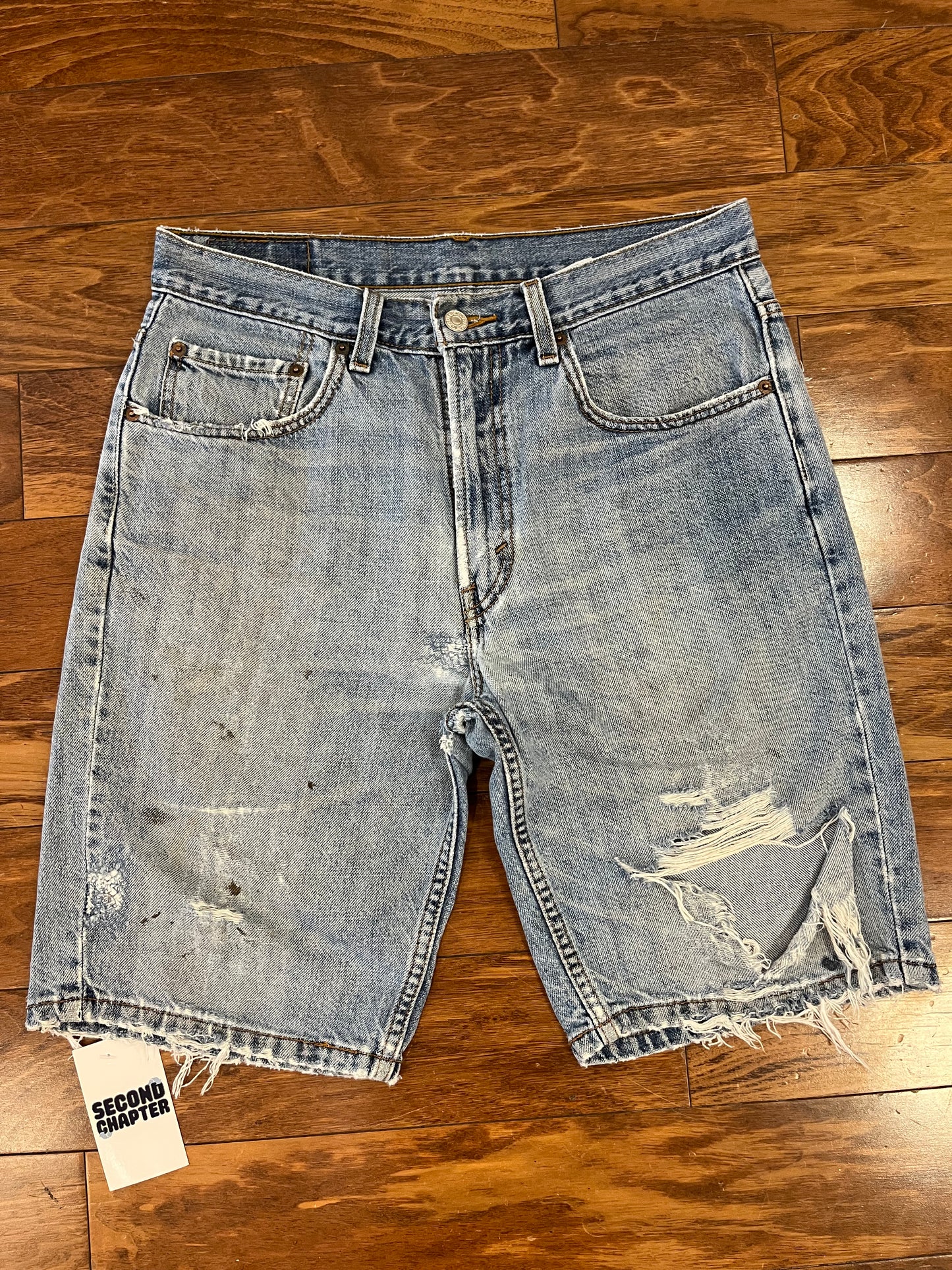 2008 Levi's 505 Distressed Jean Shorts (32)