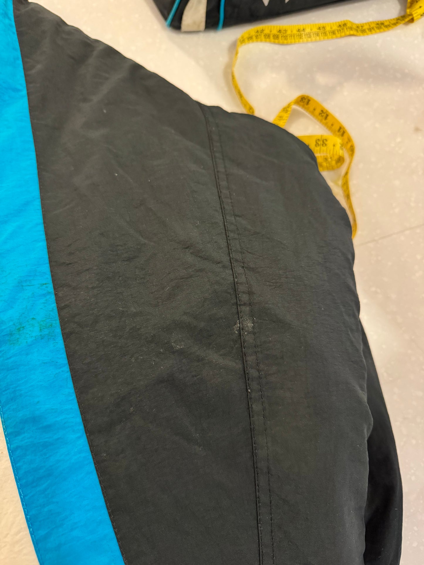 90s Carolina Panthers Reebok Striped Puffer Jacket (L)