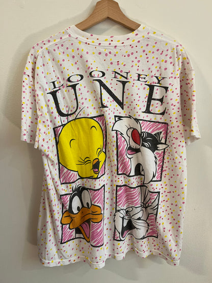 1993 Looney Tunes Tweety, Sylvester, Bugs, and Daffy Tee (L)