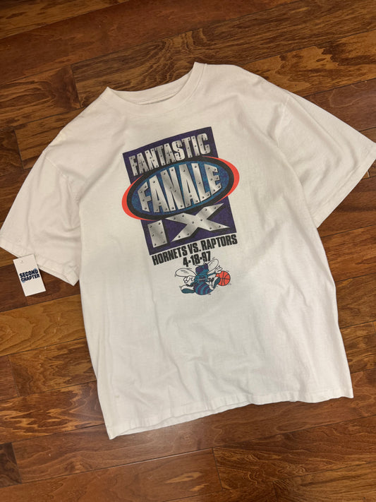 1997 Charlotte Hornets v Raptors Fantastic Fanale Tee (XL)