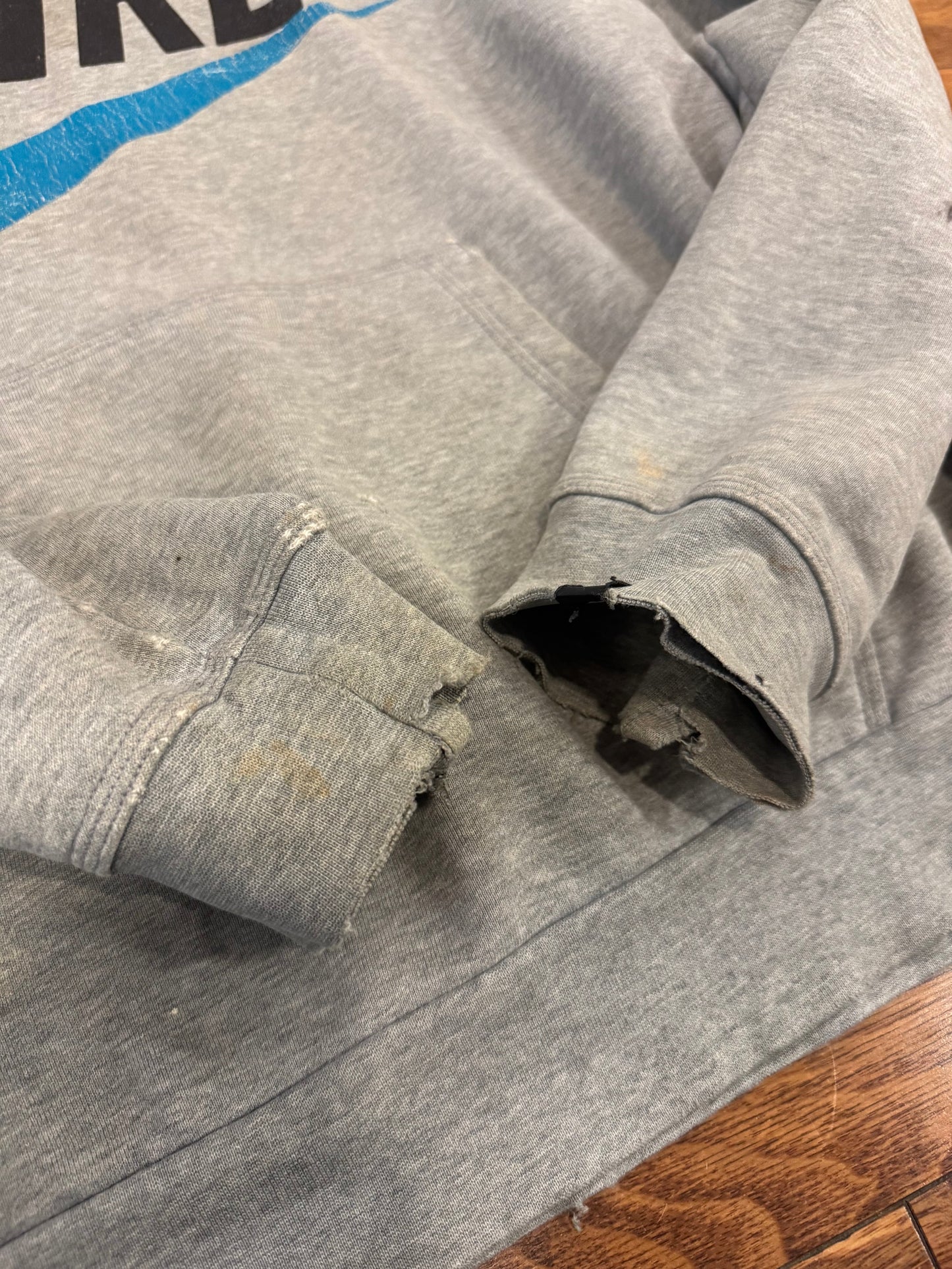 00s Nike Distressed Rare Spell Out Hoodie (XL)