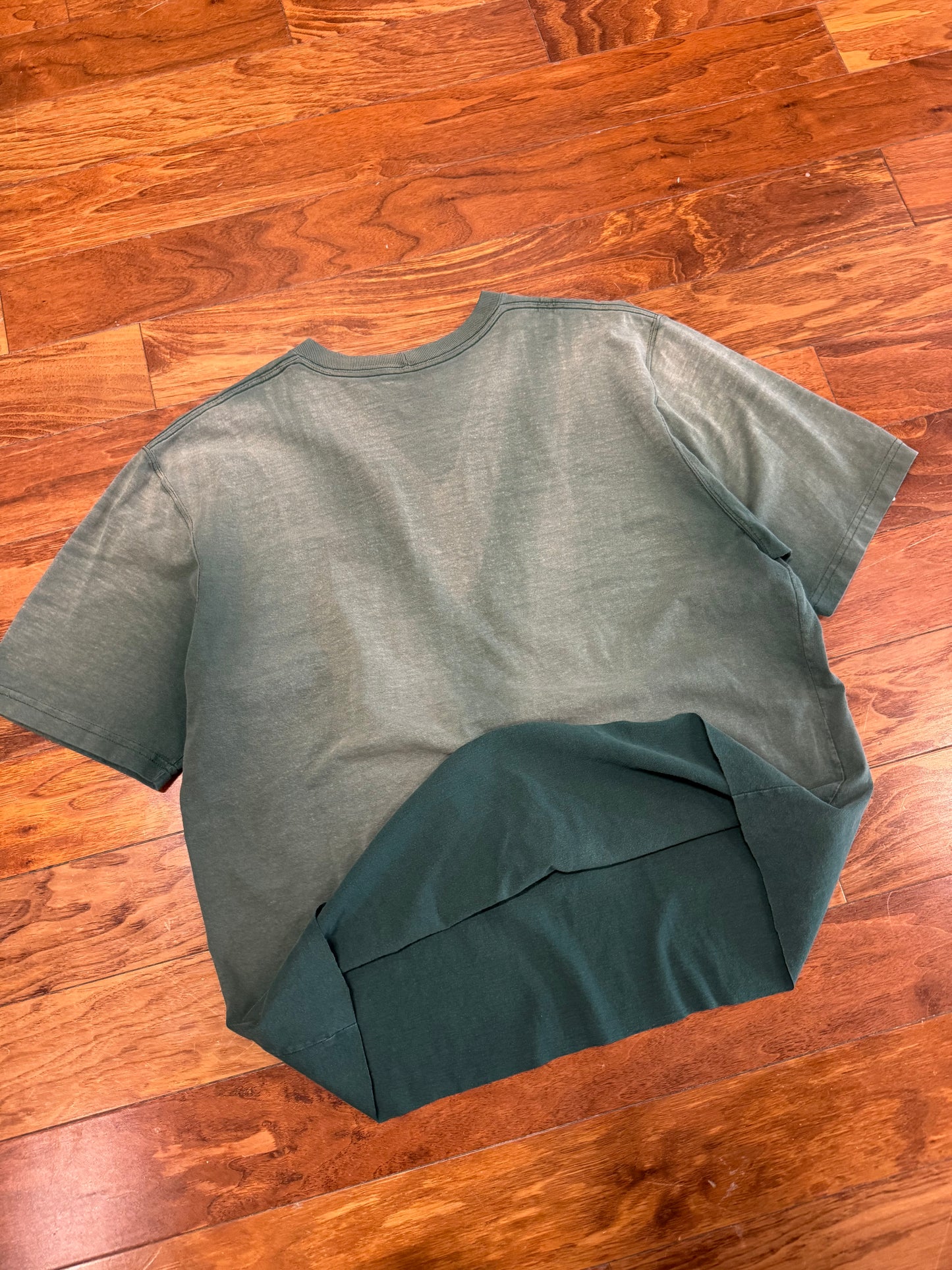 00s Carhartt Faded Green Cropped Pocket Tee (L)