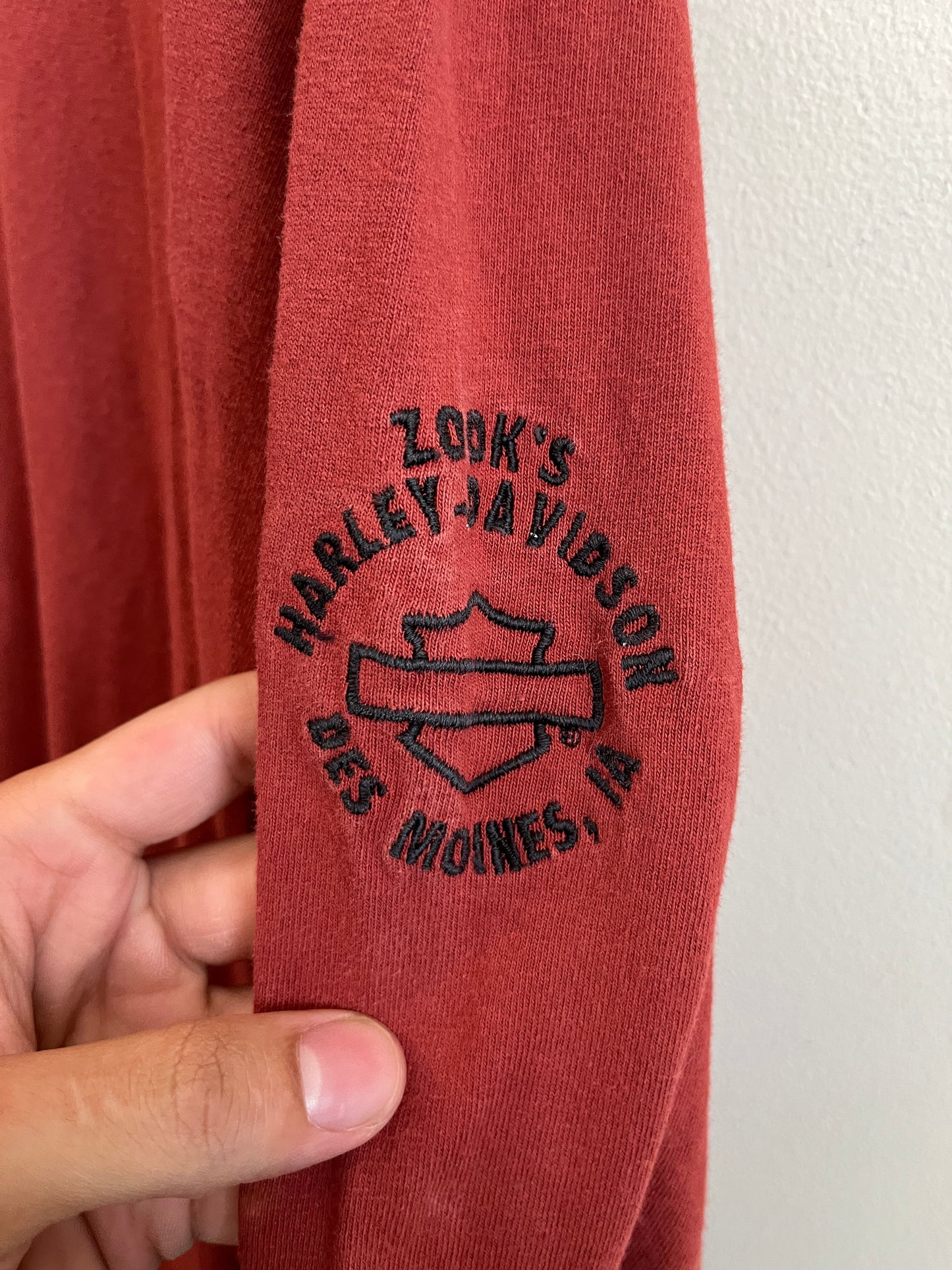 00s Harley Davidson Embroidered Burgundy Long Sleeve Shirt (XL)