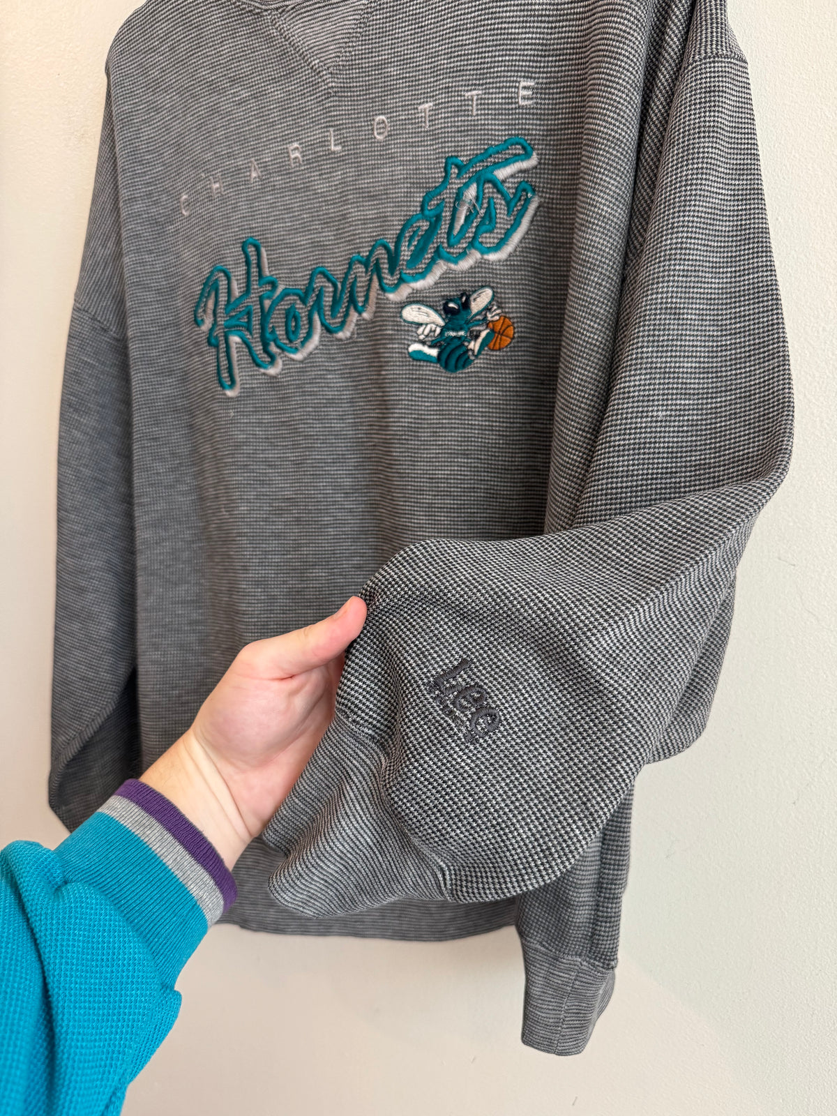 90s Charlotte Hornets Embroidered Lee Crewneck (XL)
