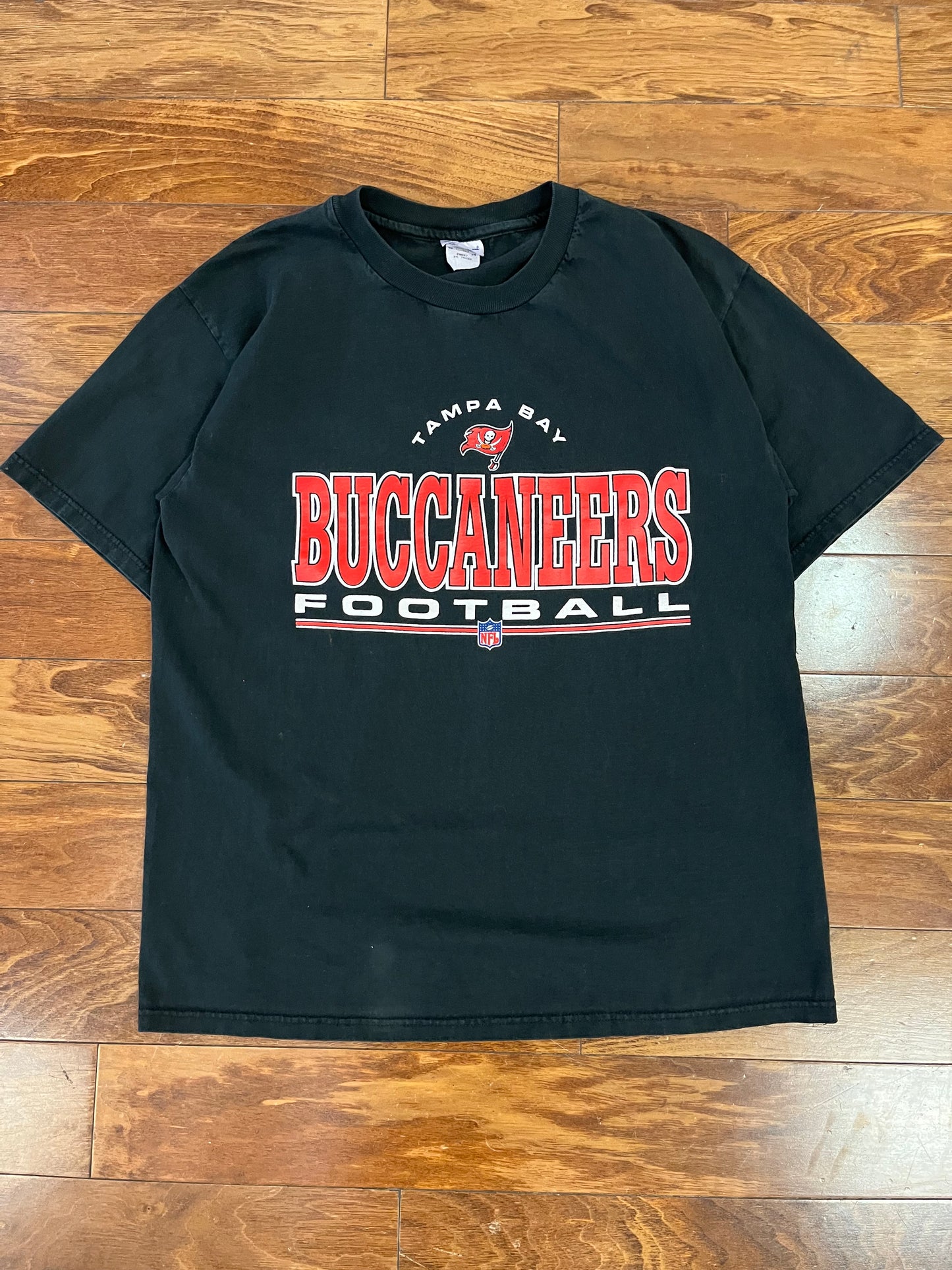 90s Tampa Bay Buccaneers Football Champion Tee (L)