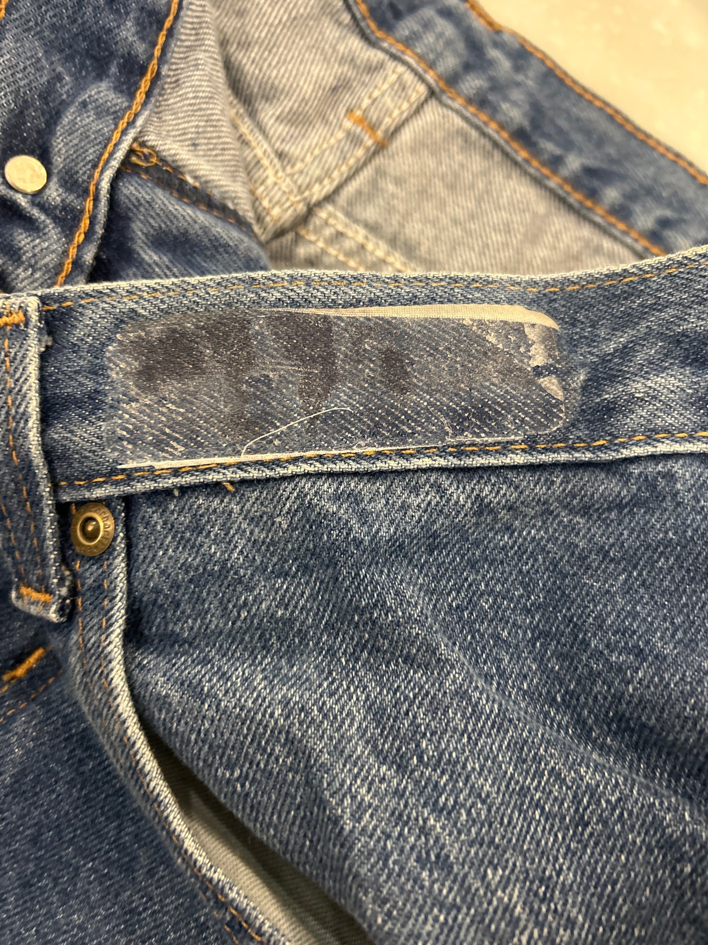 Carhartt Dark Wash Frayed Cut Off Jean Shorts (36)