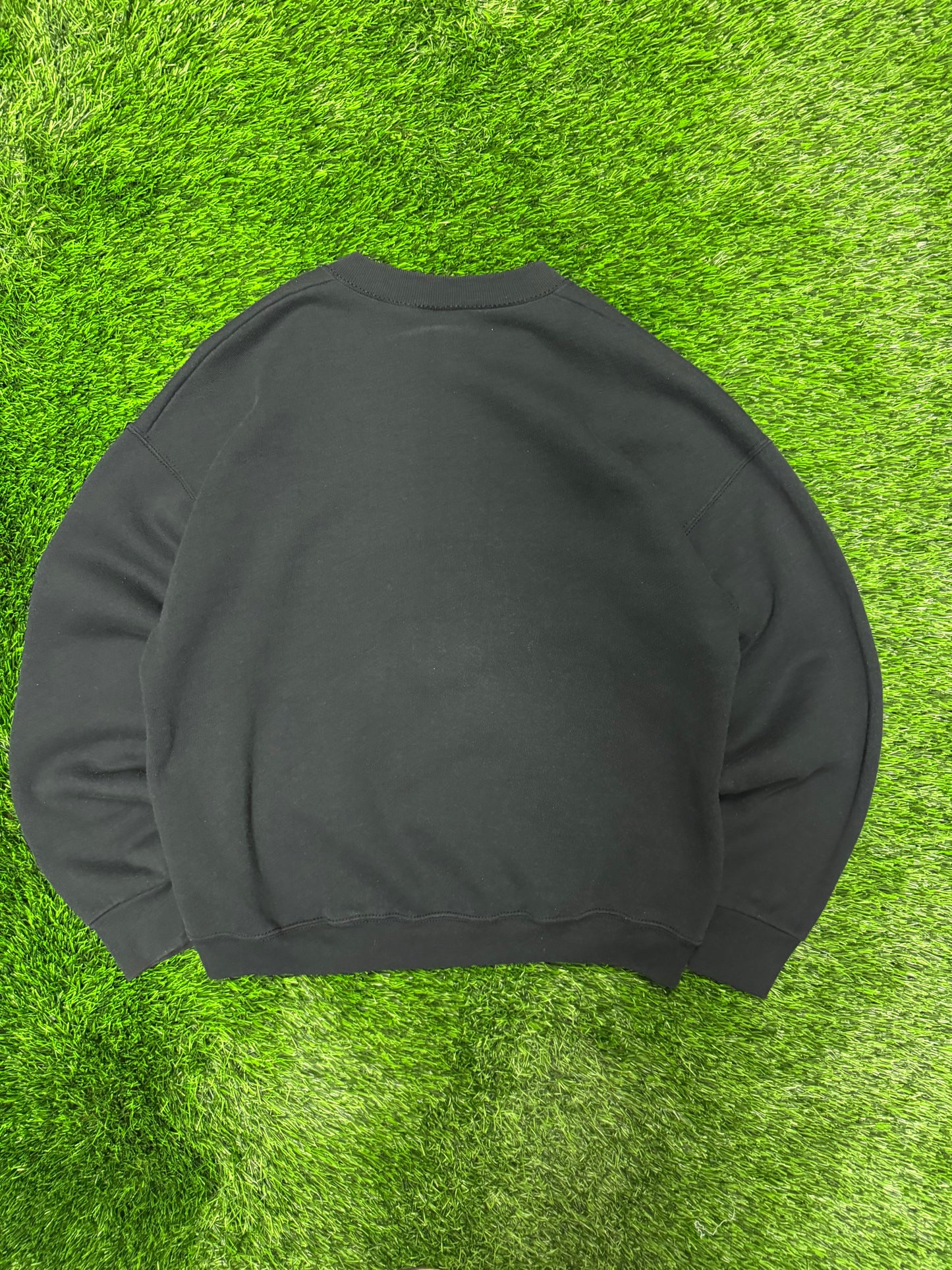 90s Chicago Bulls Essentials Vintage Embroidered Crewneck (L)