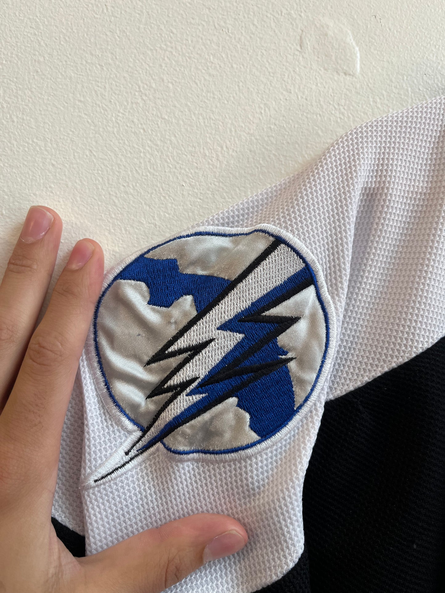 1990s Tampa Bay Lightning Vincent Lecavalier Hockey Jersey (L)