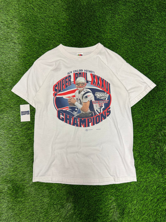 2002 New England Patriots Tom Brady Tee (L)